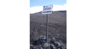 Foto 3 — Fimmvörðuháls nach Básar